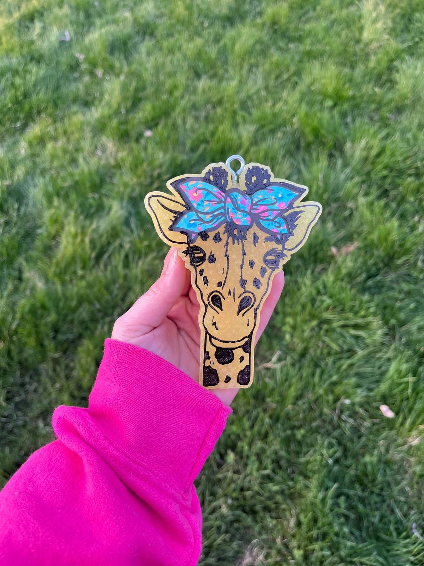 Giraffe W Bow
